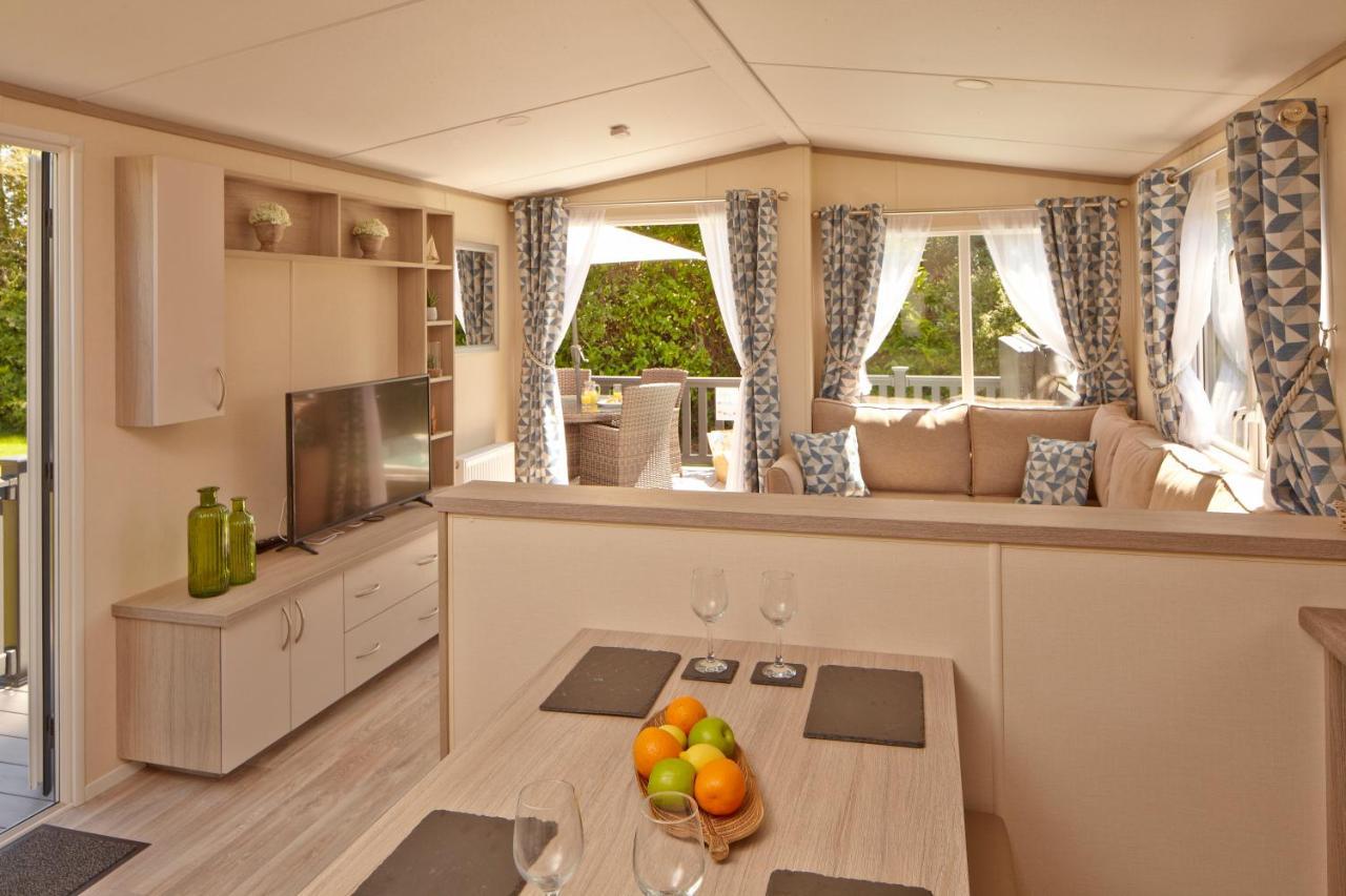 St Helens Coastal 4*