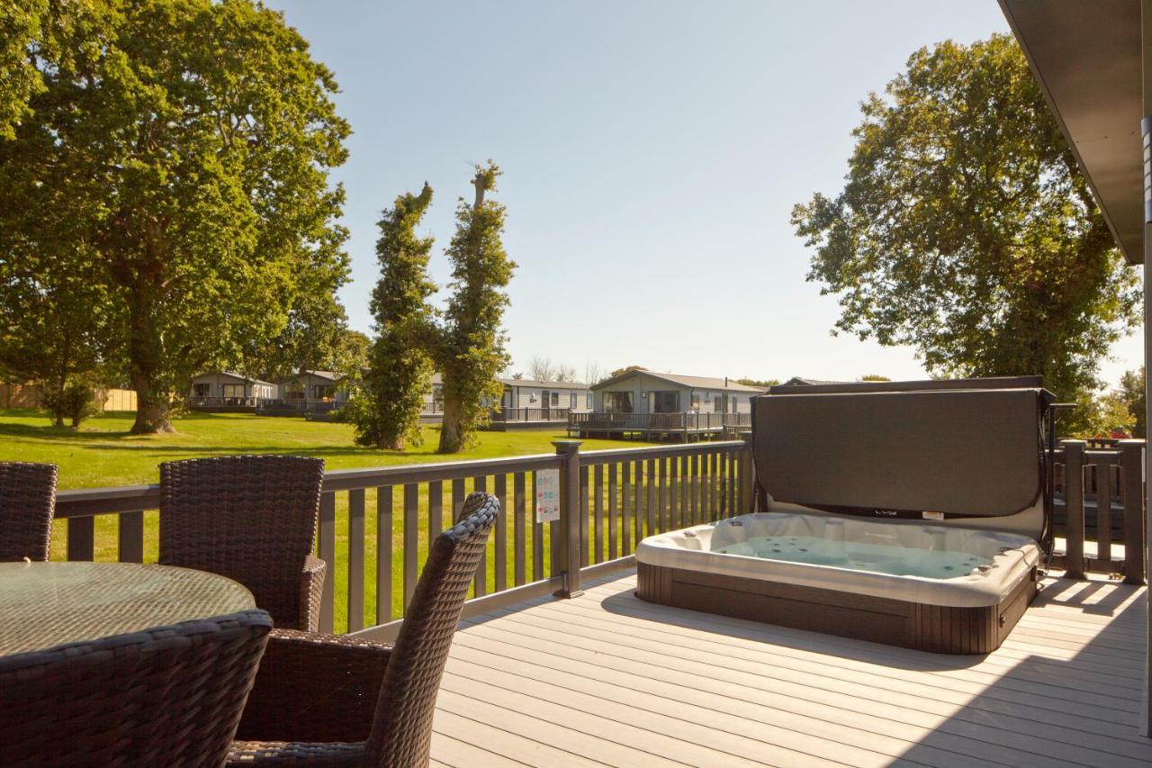 St Helens Coastal 4*